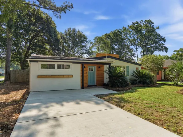 32 Briarcliff Dr, Charleston, SC 29407