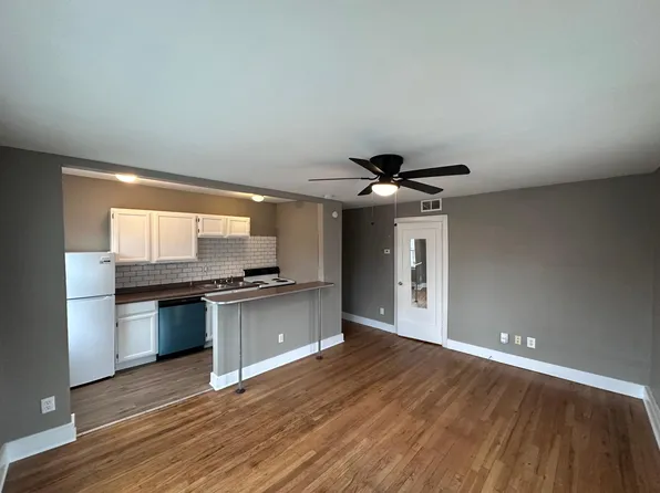 712 W 37th St, Kansas City, MO 64111