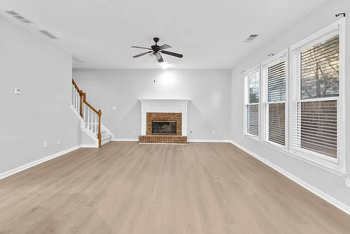 2375 Chandler Grove Dr — Photo 13