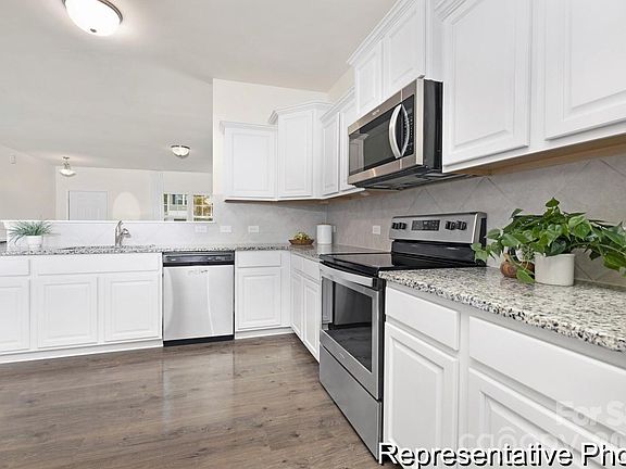 3rd image of 427 Whispering Hills Dr #155BP