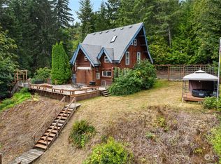 101 E Gerbing View Dr, Union, WA 98592