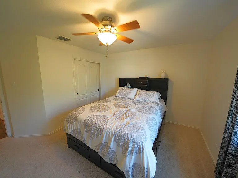 136 Earhart Ln — Photo 44