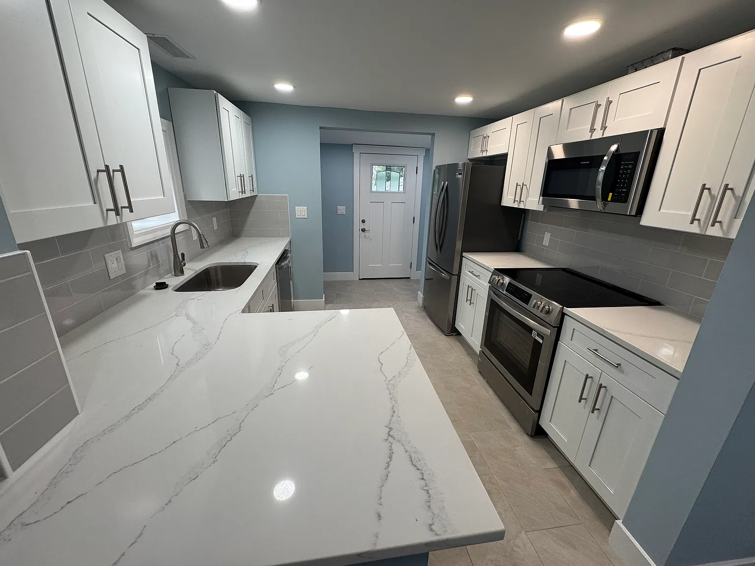 1 bed, 640 sqft, $1,400 — Photo 4
