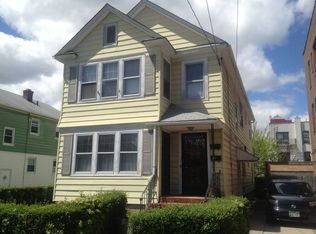 4222 165th St, Flushing, NY 11358