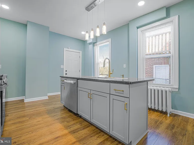 2321 N Tatnall St — Photo 13
