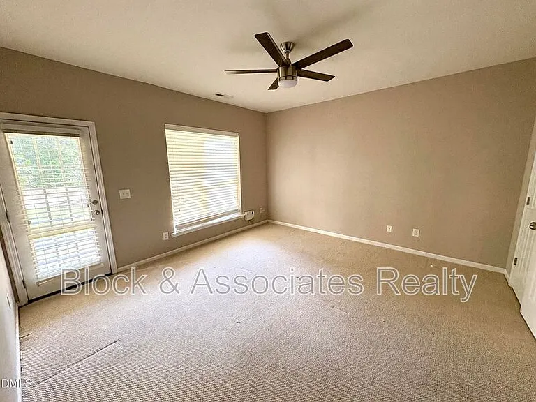 2705 Laurelcherry St — Photo 14