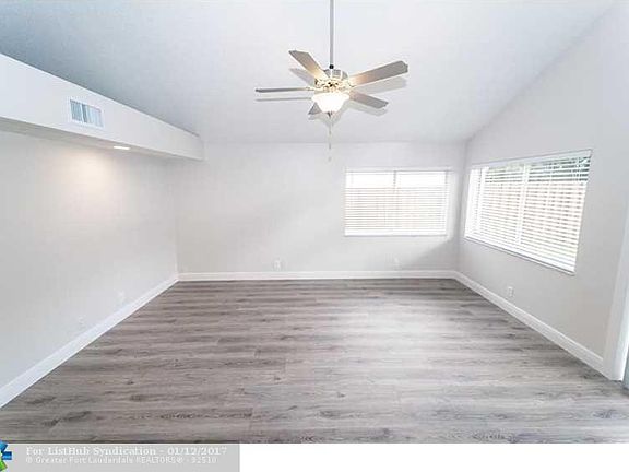 3rd image of 5800 NW 63rd Pl