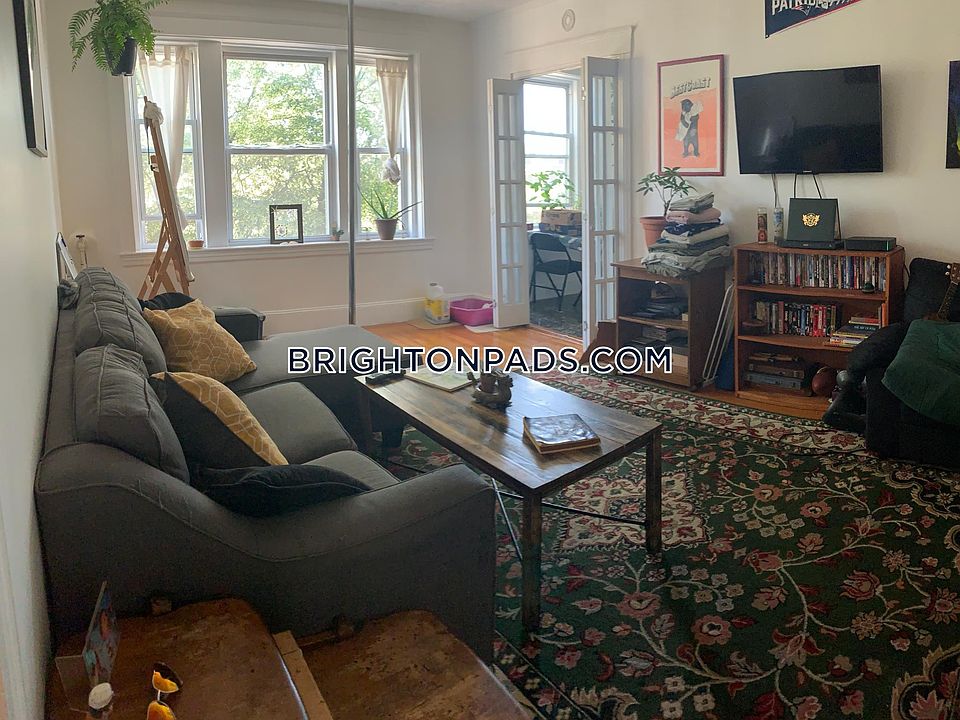 1st image of 1607 Commonwealth Ave #171
