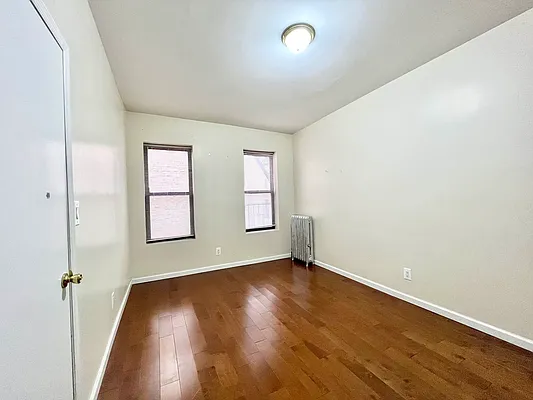 Rented by Bohemia Realty Group | media 7