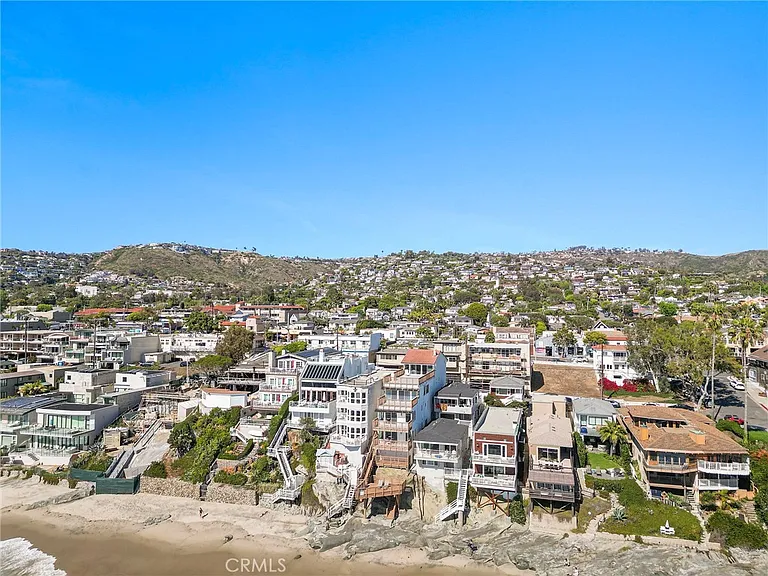 1045 Gaviota Dr #B — Photo 39