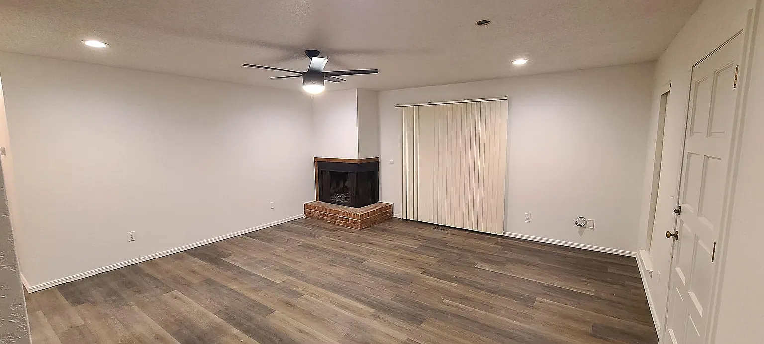 2 bed, 1200 sqft, $1,250 — Photo 1