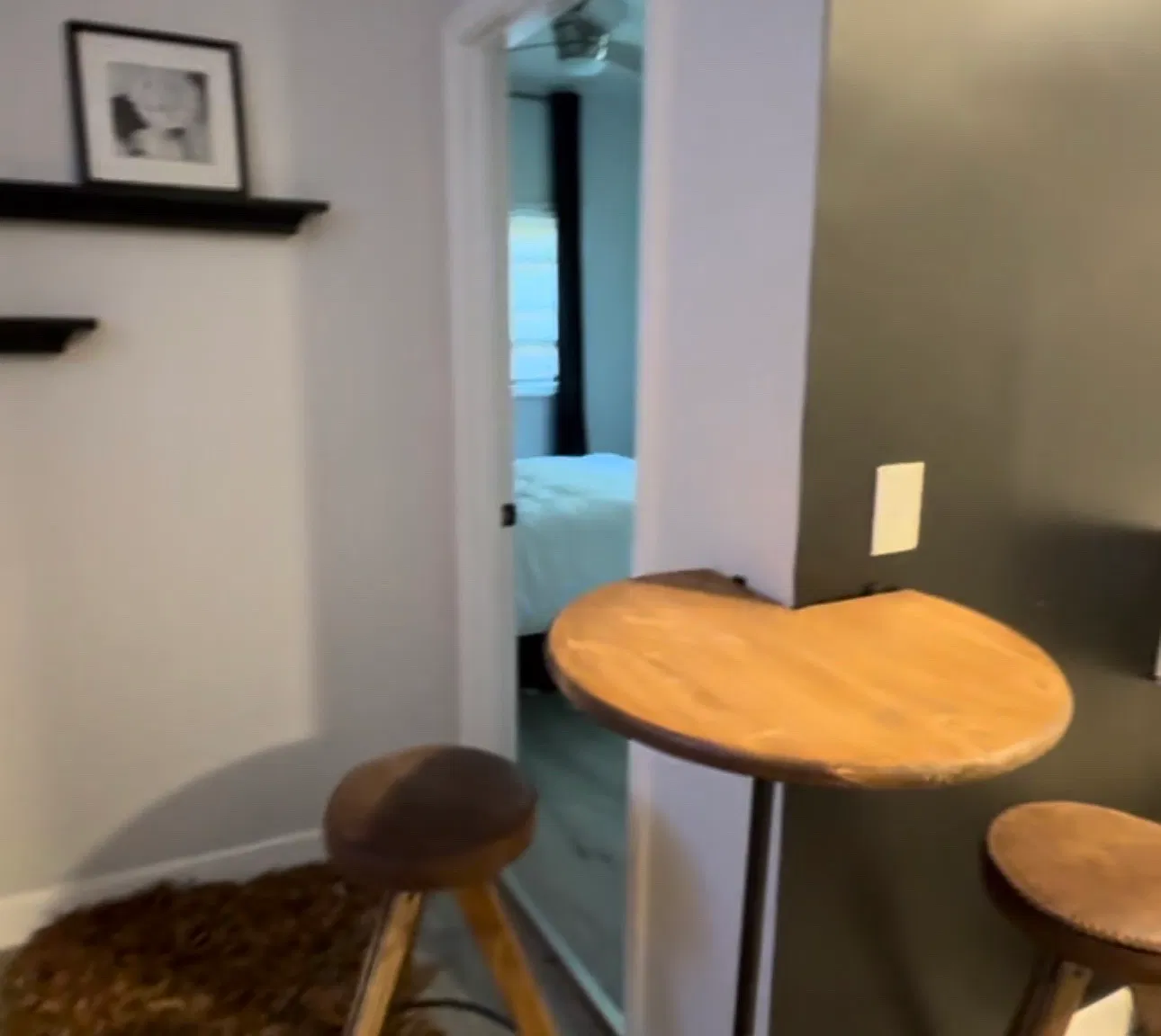 1 bed, 800 sqft, $1,000 — Photo 4