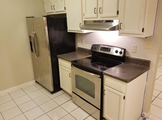 6690 Winchester St, Fayetteville, NC 28314
