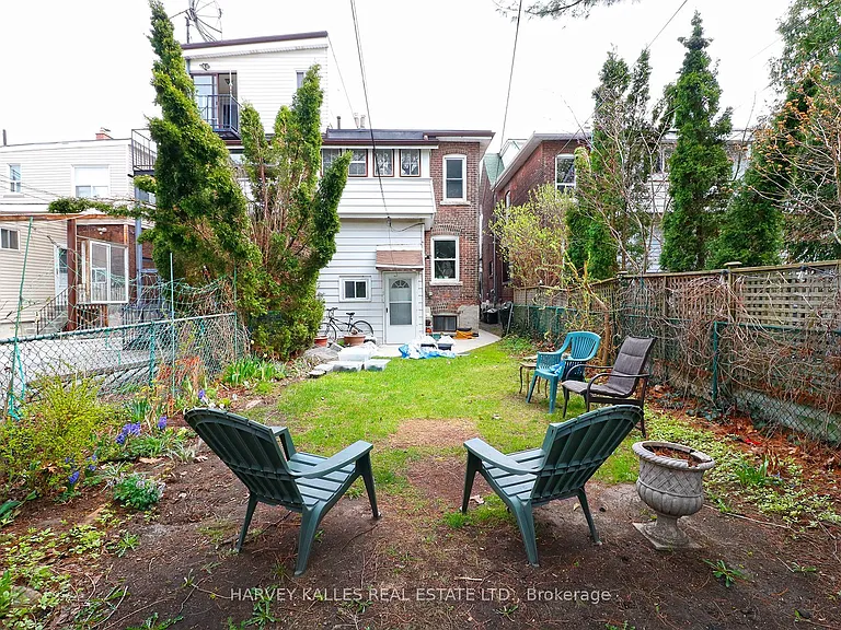 156 Gillard Ave #BASEMENT — Photo 24
