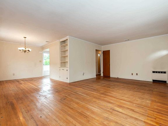 5th image of 46 Allan Dr