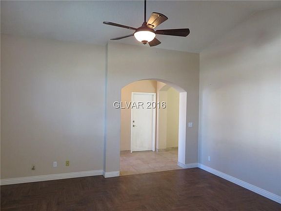 3rd image of 6241 Sierra Pines Ct