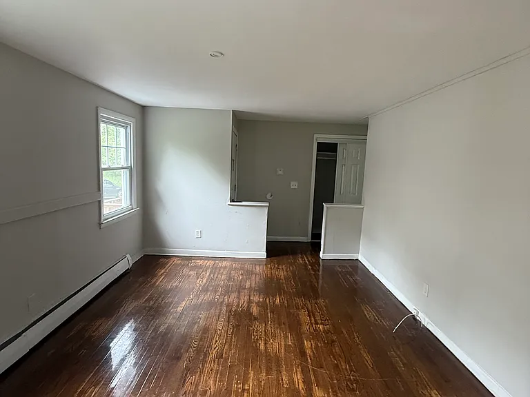 10 Kilborn St #75B — Photo 3