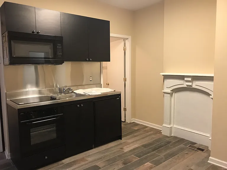 174 Bridge St #176 — Photo 3