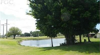 3rd image of 6927 Myerlee Country Club Blvd
