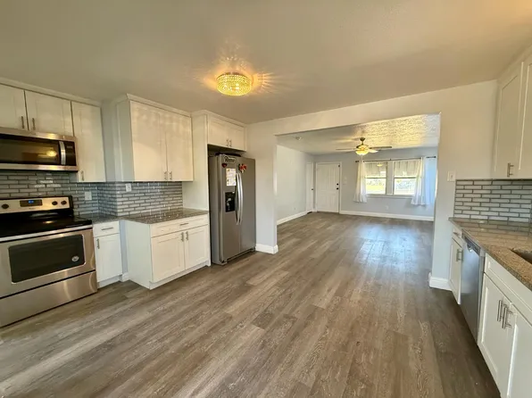 741 N Broadway, Turlock, CA 95380