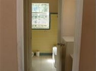 261 NW 67th St, Miami, FL 33150