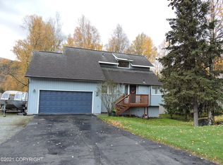 9128 Parkview Terrace Loop, Eagle River, AK 99577