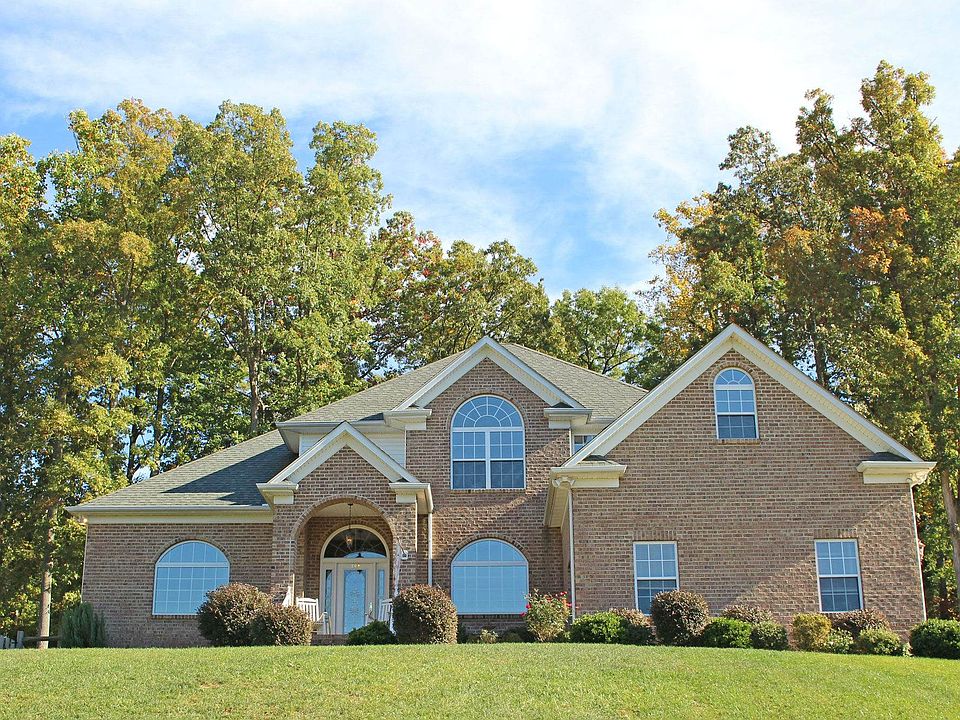 Front-Elevation-143-Secretariat-Ln-Mooresville-NC-28117_0255_edited-1