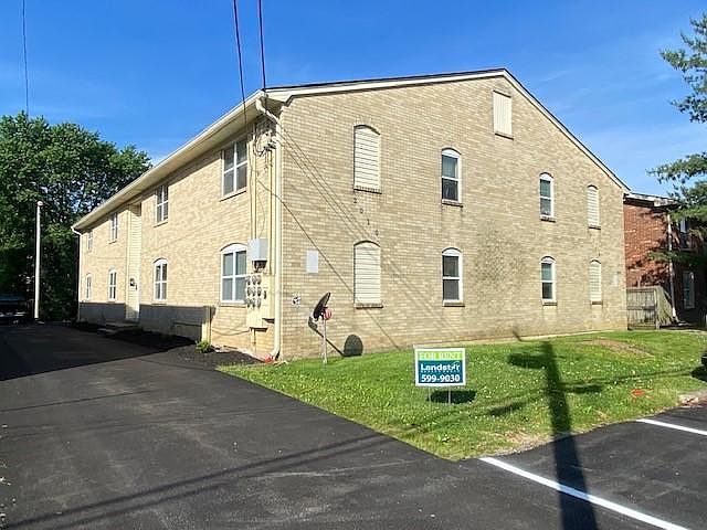 1st image of 2010 Peabody Ln #4