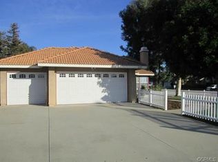 8792 Barton St, Riverside, CA 92508