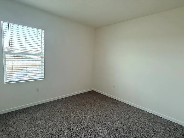 2066 Walnut Creek Dr — Photo 17