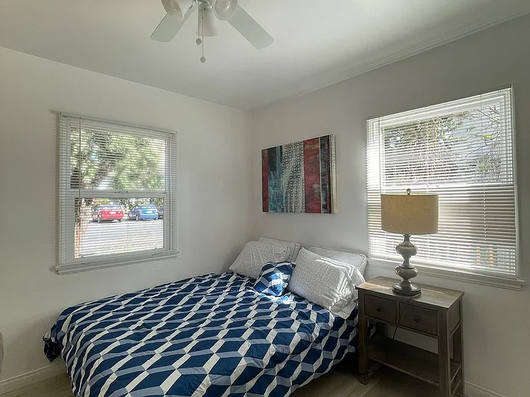 4336 Arizona St — Photo 11