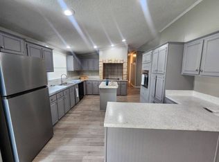 2302 Colonial Dr, Baytown, TX 77520