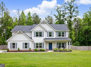 19 Allison Rd, Moreland, GA 30259