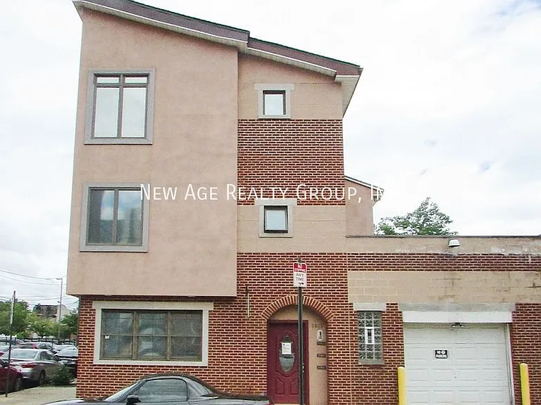 3903 Powelton Ave #1 — Photo 2