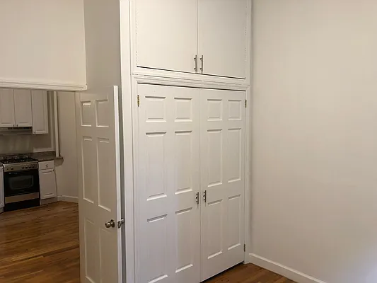 Rented by Skyline Realty LLC II | media 6
