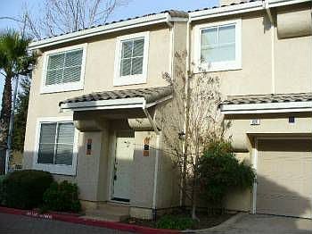 1st image of 824 Sentry Palm Ct