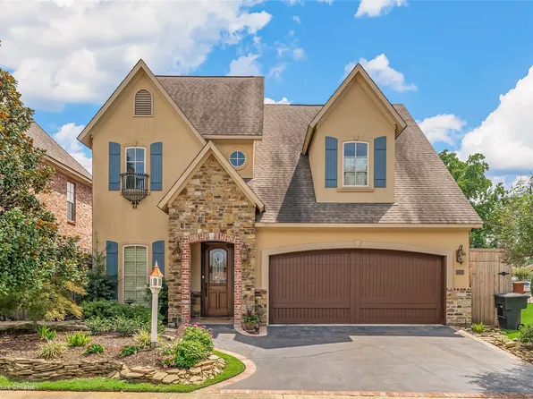 12 Chez Moi Dr, Bossier City, LA 71111