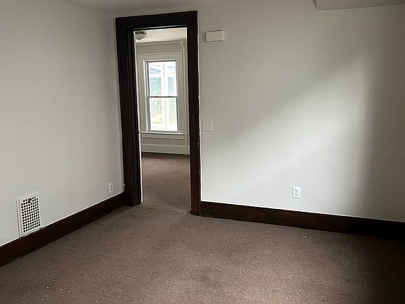 3rd image of 153 Atkinson St