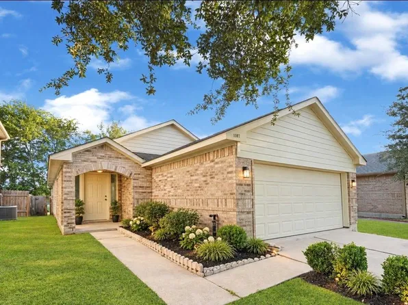 1107 Hampton Villa Ln, Houston, TX 77047