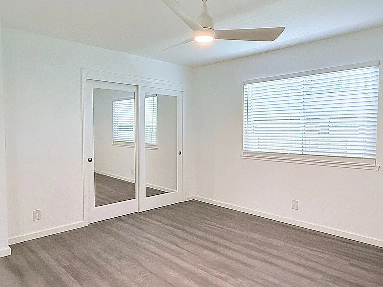 481 Carillo Ct — Photo 26