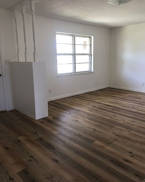 1st image of 2524 Charles St