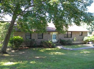 1 Columbine Dr, Binghamton, NY 13901