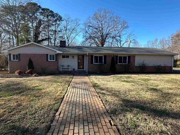 700 Lyman St, Gaffney, SC 29340