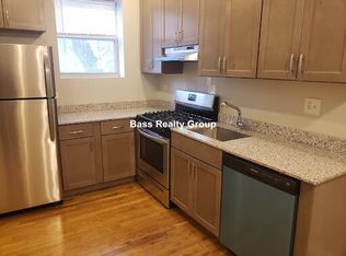 6968 N Greenview Ave UNIT 1, Chicago, IL 60626