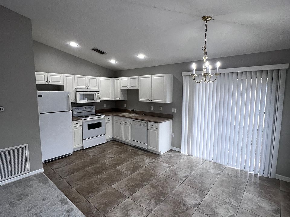 1st image of 4233 Ponder Ave