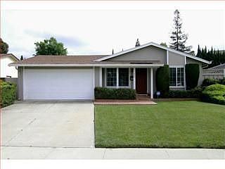 1st image of 902 Furlong Dr