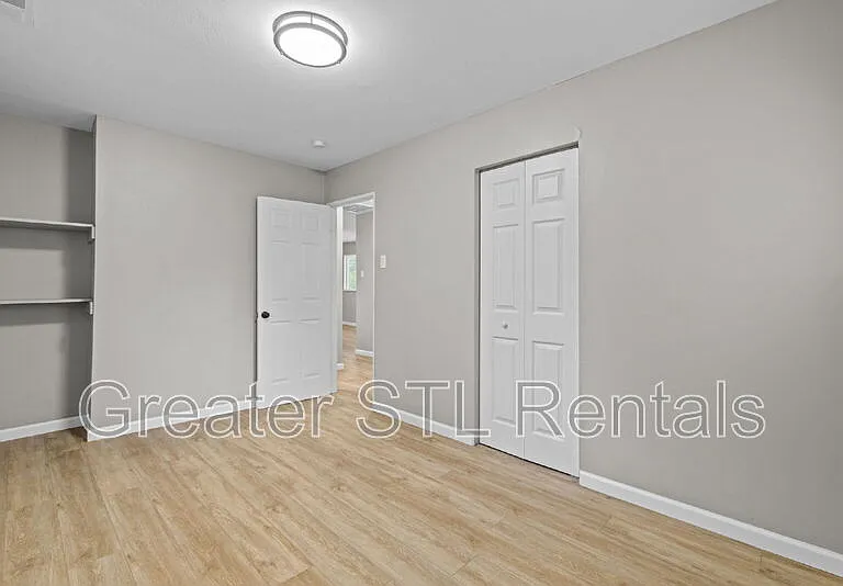 1412 E Pitman Ave — Photo 21