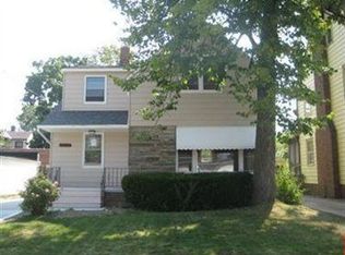 2163 Brockway Rd, University Heights, OH 44118