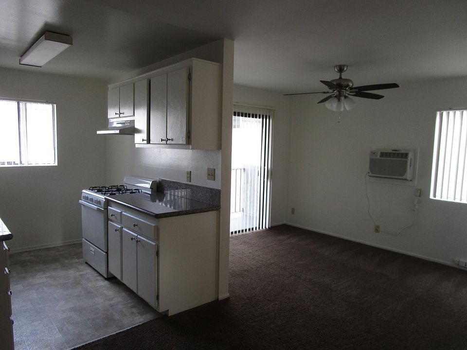 1st image of 725 E Magnolia Blvd APT E