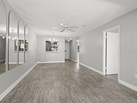 4th image of 1276 MISSION CIRCLE #45A
